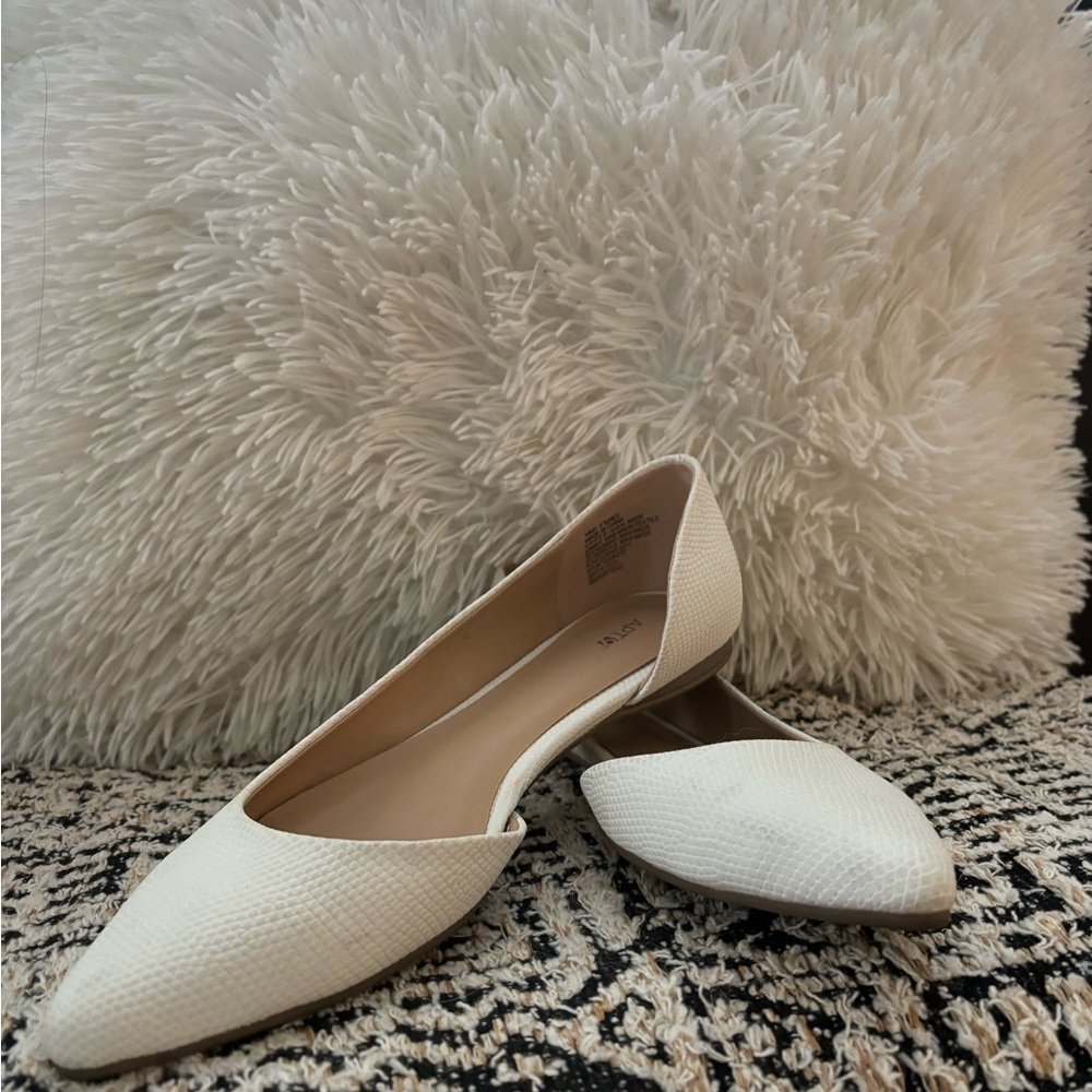 White flats